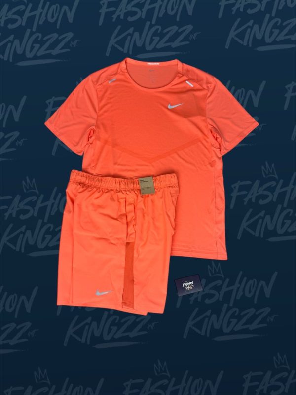 Nike Rise Set